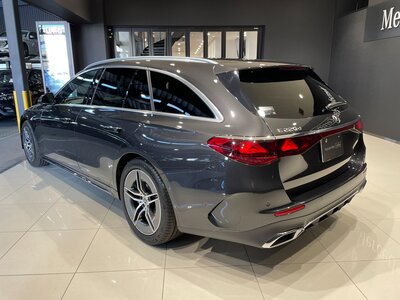 MERCEDES-BENZ E-CLASS WAGON - 7