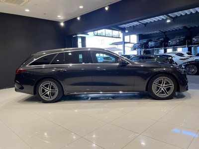 MERCEDES-BENZ E-CLASS WAGON - 4