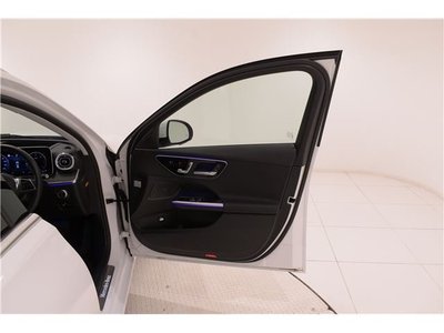 صورة 6 لـ 2025 Mercedes-BENZ C-CLASS