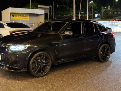 2024 BMW X4 照片 2