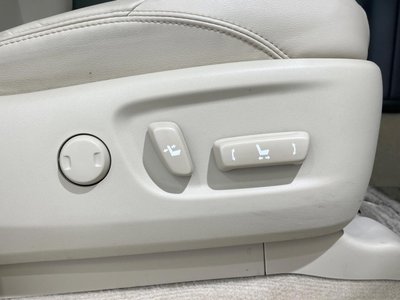 TOYOTA LAND CRUISER PRADO - 6