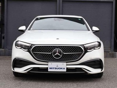 MERCEDES-BENZ E-CLASS - 2