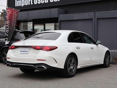 MERCEDES-BENZ E-CLASS - 4