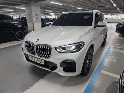 2020 BMW X5 — фото 1