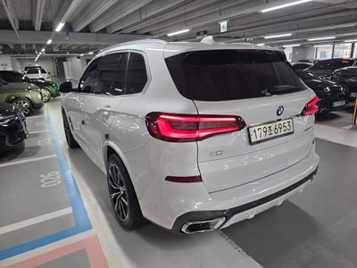 2020 BMW X5 — фото 7