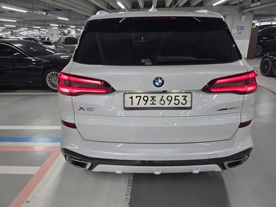 2020 BMW X5 — фото 4