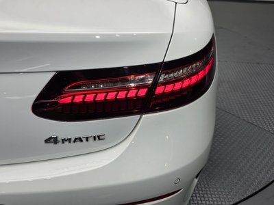 MERCEDES-BENZ E-CLASS - 10