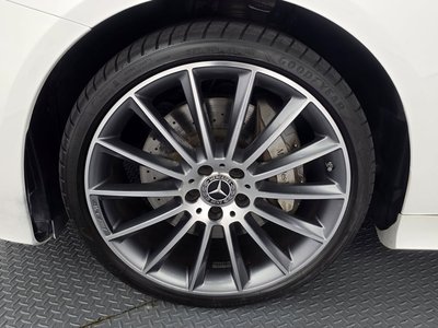 MERCEDES-BENZ E-CLASS - 6