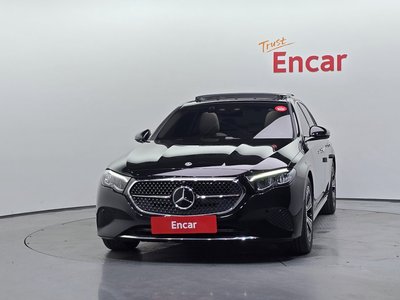 2025 Mercedes-BENZ E-CLASS — фото 2