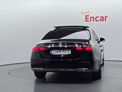 2025 Mercedes-BENZ E-CLASS — фото 3