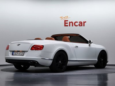 BENTLEY CONTINENTAL - 3