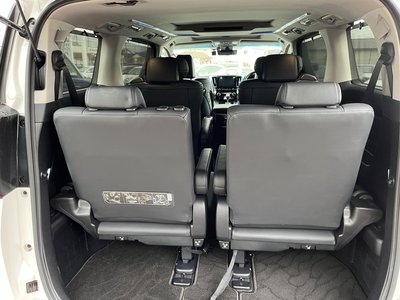 TOYOTA ALPHARD - 7