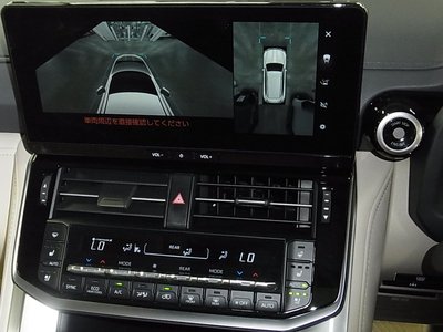 صورة مصغرة 28 لـ 2025 Toyota LAND CRUISER 300