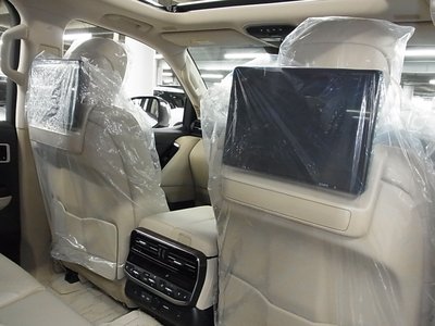 صورة 4 لـ 2025 Toyota LAND CRUISER 300
