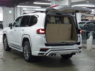 صورة مصغرة 23 لـ 2025 Toyota LAND CRUISER 300