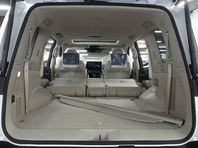 صورة مصغرة 22 لـ 2025 Toyota LAND CRUISER 300