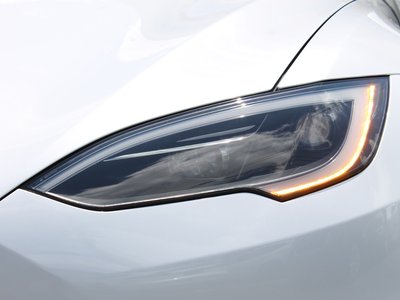 2023 Tesla MODEL S thumbnail 18