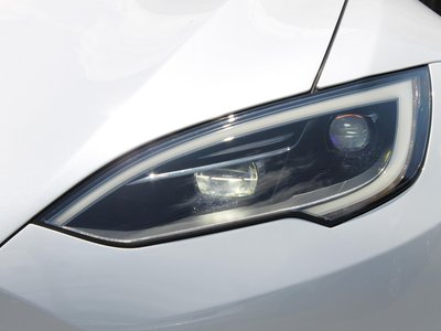 2023 Tesla MODEL S thumbnail 17