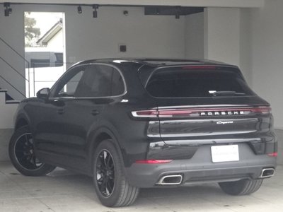 PORSCHE CAYENNE - 8
