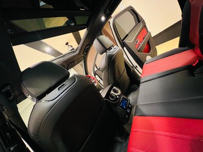 صورة مصغرة 59 لـ 2022 Bentley BENTAYGA