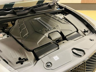 صورة مصغرة 69 لـ 2022 Bentley BENTAYGA