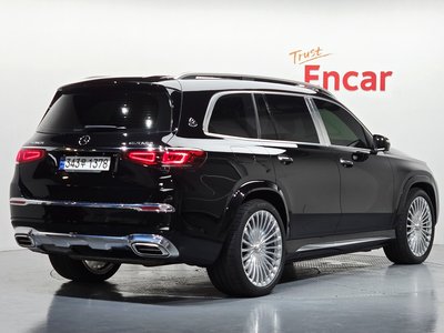 MERCEDES-BENZ GLS - 4