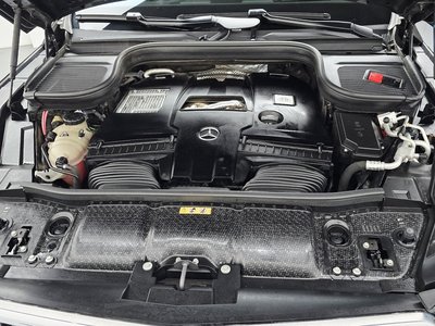 MERCEDES-BENZ GLS - 7