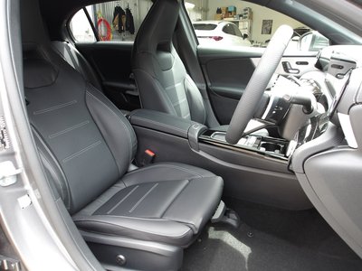 2025 Mercedes-BENZ A-CLASS 缩略图 44