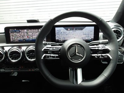 2025 Mercedes-BENZ A-CLASS 缩略图 40