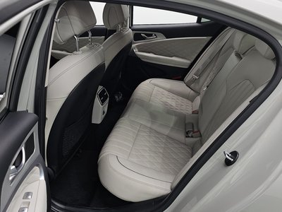 2023 Genesis THE NEW G70 缩略图 18