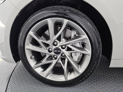 صورة 6 لـ 2023 GENESIS THE NEW G70