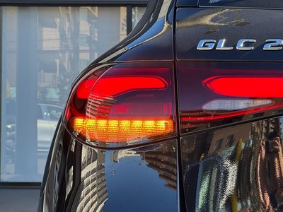 MERCEDES-BENZ GLC - 10