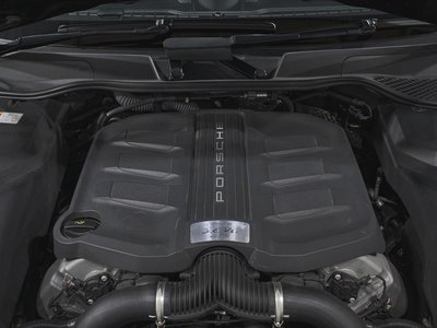 2016 Porsche CAYENNE thumbnail 16