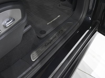 2016 Porsche CAYENNE thumbnail 27