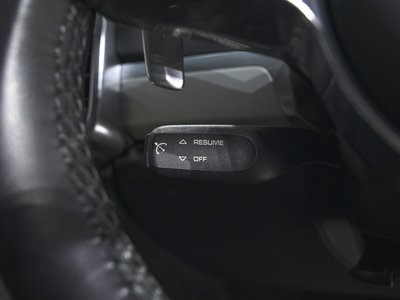 2016 Porsche CAYENNE thumbnail 25