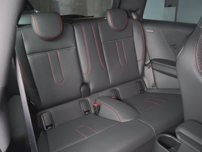 2026 MINI COOPER photo 10