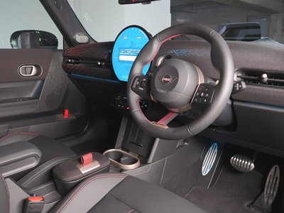 2026 MINI COOPER photo 9