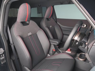 2026 MINI COOPER photo 5