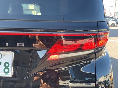 2024 Toyota VELLFIRE — фото 17
