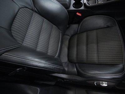 2024 Porsche MACAN — миниатюра 13
