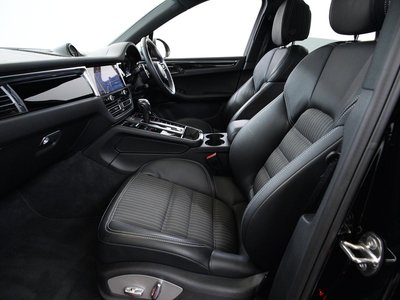 2024 Porsche MACAN — миниатюра 18