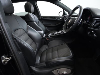 2024 Porsche MACAN — миниатюра 12