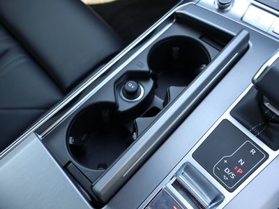 صورة مصغرة 30 لـ 2025 AUDI A6