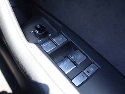 صورة مصغرة 24 لـ 2025 AUDI A6