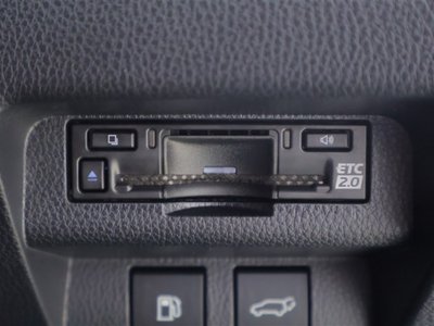 2025 Toyota CROWN SPORT thumbnail 19