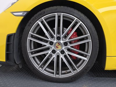 صورة 6 لـ 2018 Porsche 718