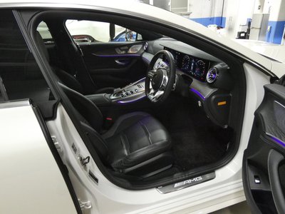 MERCEDES-BENZ GT 4-DOOR COUPE AMG - 8