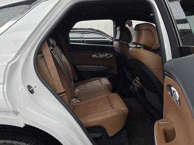 صورة مصغرة 17 لـ 2023 Genesis GV70