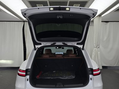 صورة مصغرة 22 لـ 2023 Genesis GV70