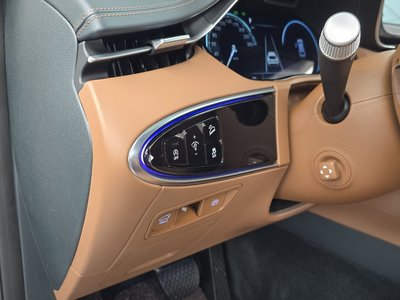 صورة مصغرة 25 لـ 2023 Genesis GV70